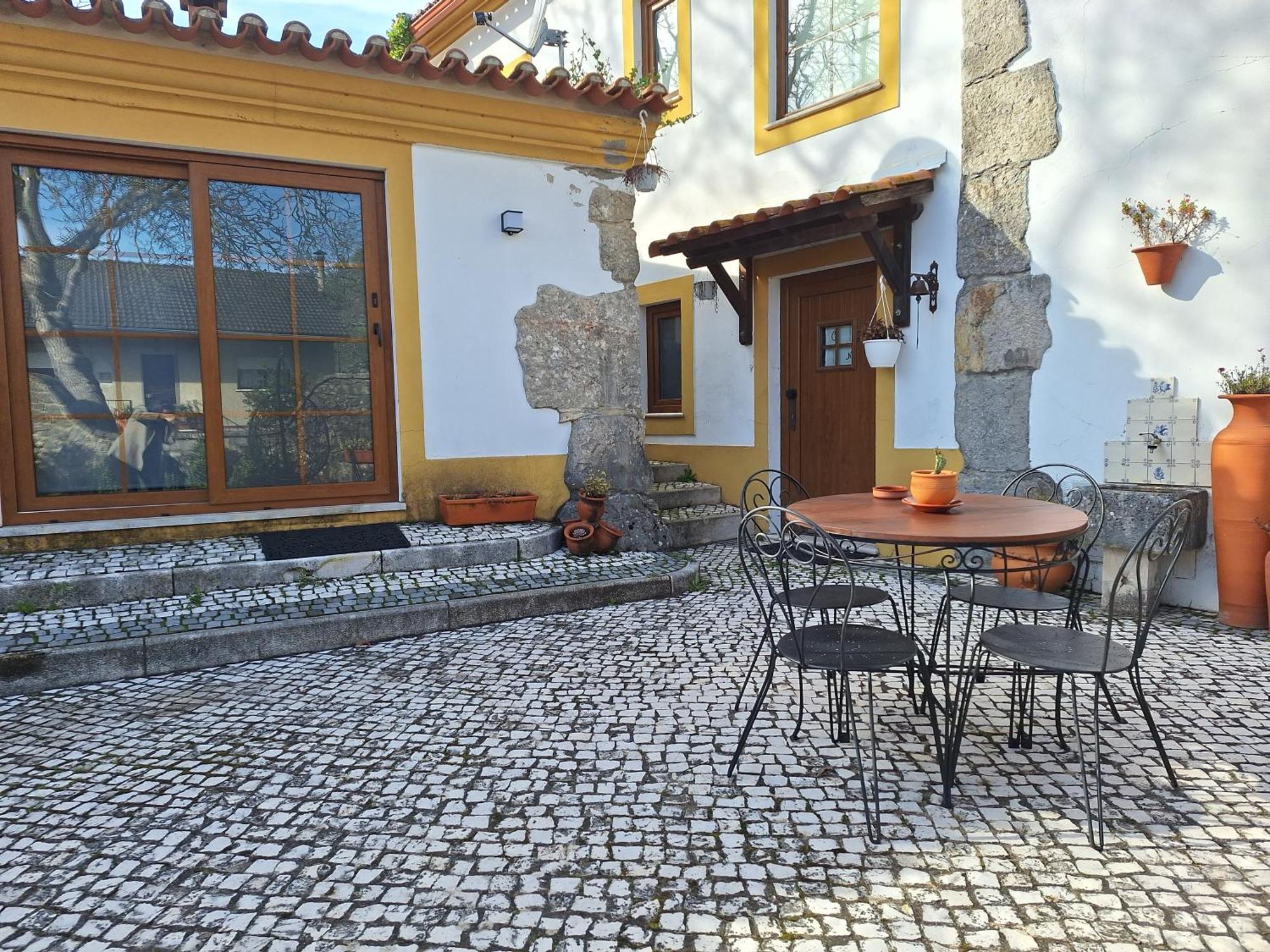 Moradia Rural De Charme Agradavel E Acolhedora *